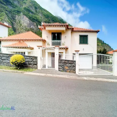 Casa Golino * São Vicente